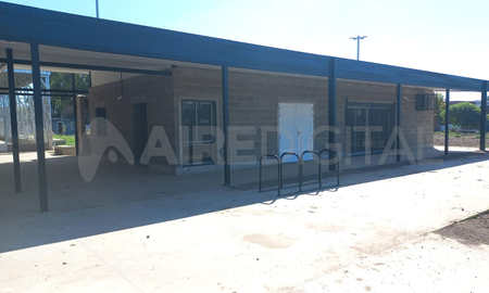 El Club Apache inaugura su salón y playón polideportivo en barrio Santa Marta. El Club Apache inaugura su salón y playón polideportivo en barrio Santa Marta.