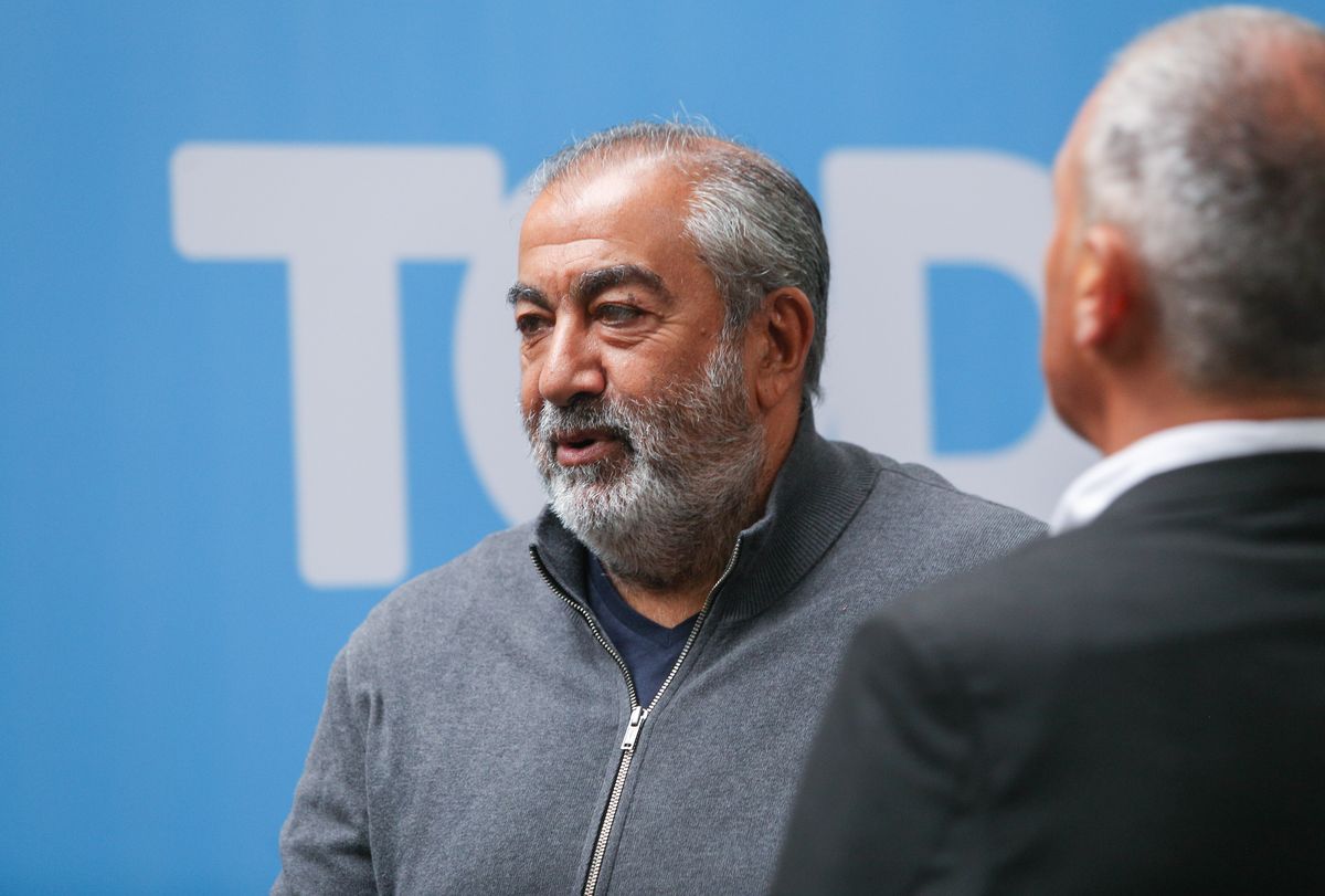 "Esto tiene que ver con el absurdo de establecer una norma y defenderla a los tiros. Argentina tiene que vivir pacíficamente. No es ni a los tiros ni con represión", aseguró el cotitular de la CGT, Héctor Daer. "Esto tiene que ver con el absurdo de establecer una norma y defenderla a los tiros. Argentina tiene que vivir pacíficamente. No es ni a los tiros ni con represión", aseguró el cotitular de la CGT, Héctor Daer.