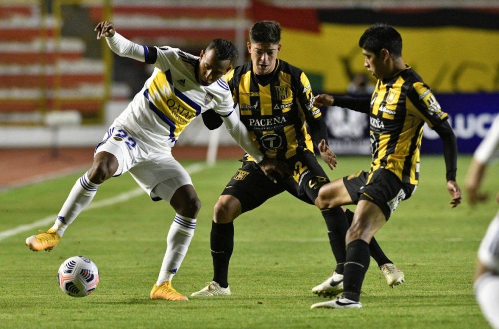 Boca recibe a The Strongest de Bolivia para lograr la clasificación a octavos de final de la Copa Libertadores.