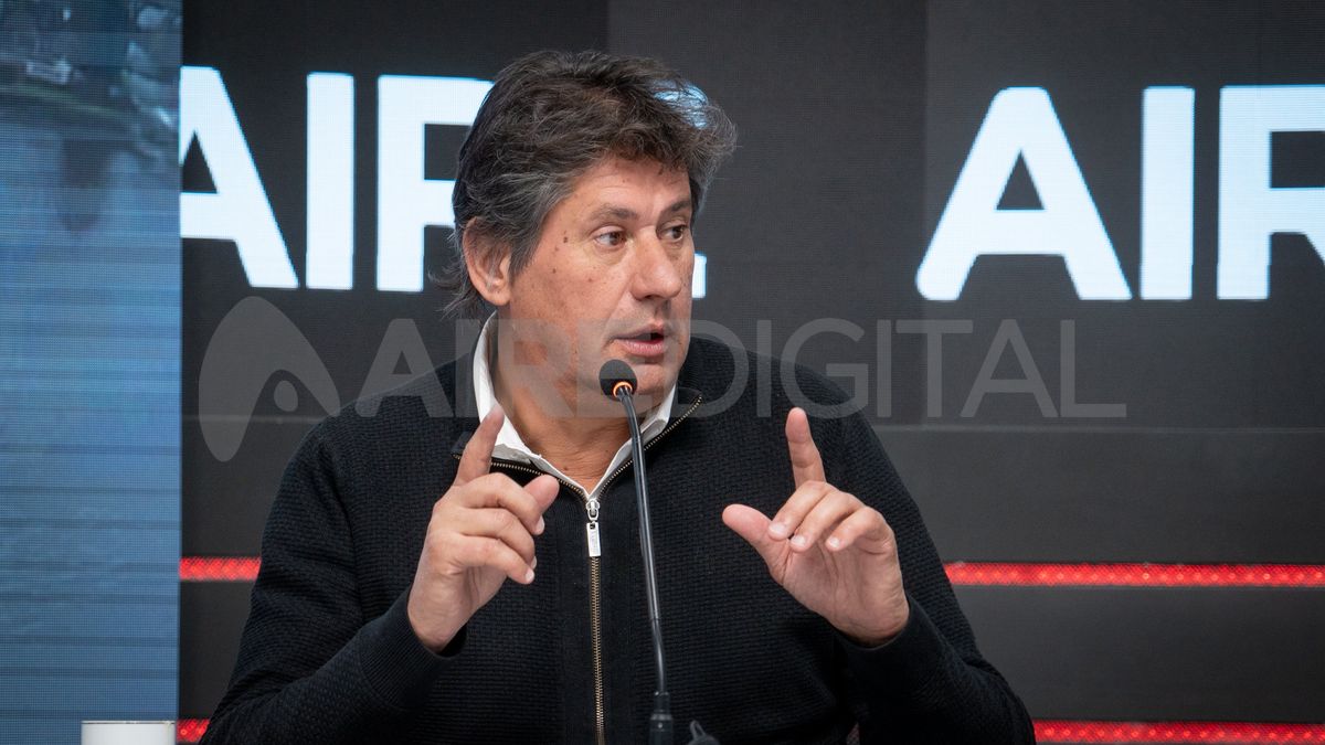 Roly Santacroce quiere participar de una reforma constitucional profunda en Santa Fe.