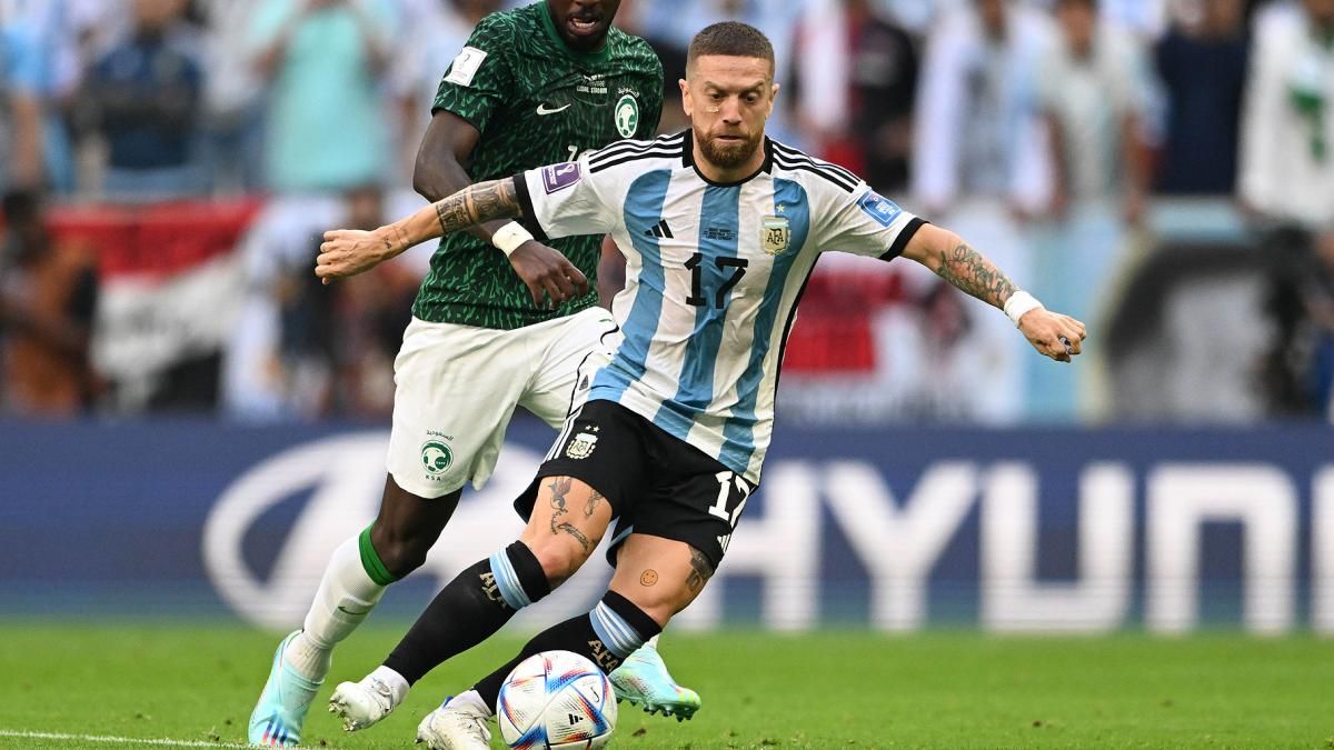 Papu Gómez sufre una lesión ligamentaria y tardará unos días en volver a entrenar