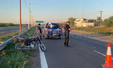 Accidente en la Circunvalación Oeste: chocaron dos motos Accidente en la Circunvalación Oeste: chocaron dos motos