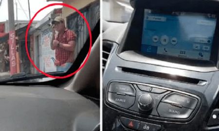video: llamo a su amante mientras tenia el celular conectado al auto y su esposa escucho todo video: llamo a su amante mientras tenia el celular conectado al auto y su esposa escucho todo