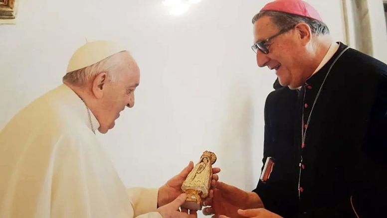 El arzobispo de Rosario despidió a Francisco: 