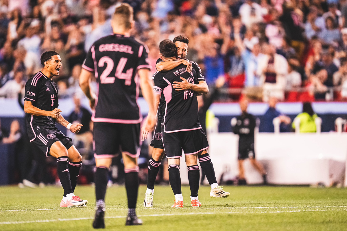 Lionel Messi la rompió, Inter Miami ganó y es líder de la Conferencia Este de la MLS. Lionel Messi la rompió, Inter Miami ganó y es líder de la Conferencia Este de la MLS.
