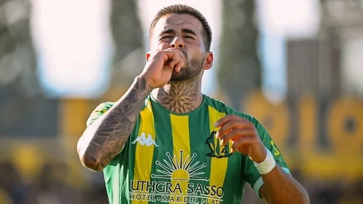 El Kily González quiere a Agustín Colazo para Unión. El Kily González quiere a Agustín Colazo para Unión.