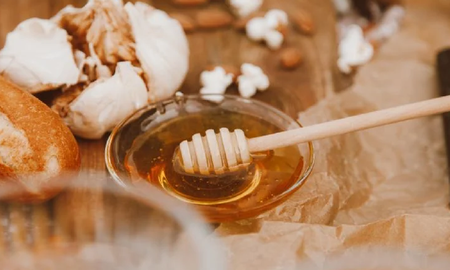 3 sustitutos a la miel de abejas y cómo puedes incorporarlos a tus recetas 3 sustitutos a la miel de abejas y cómo puedes incorporarlos a tus recetas