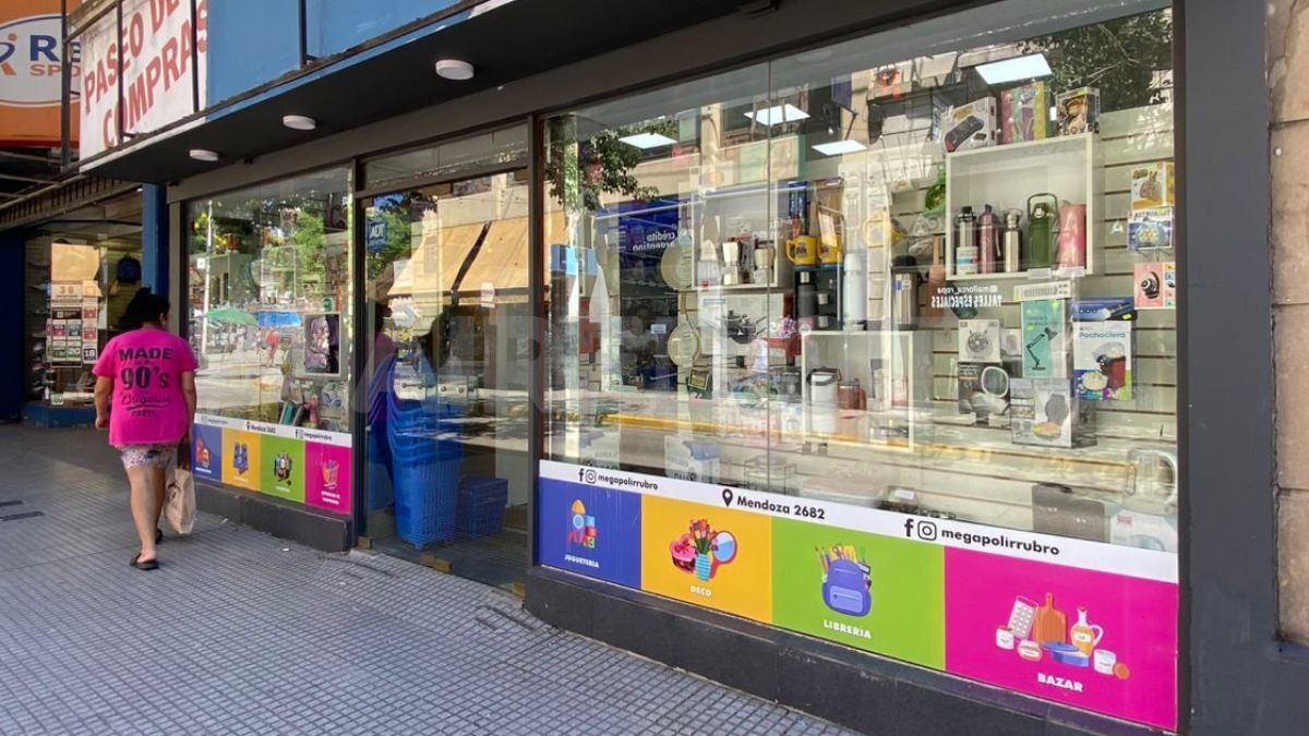 Pueden encontrar artículos de bazar, electrónica y juguetería. Pueden encontrar artículos de bazar, electrónica y juguetería.