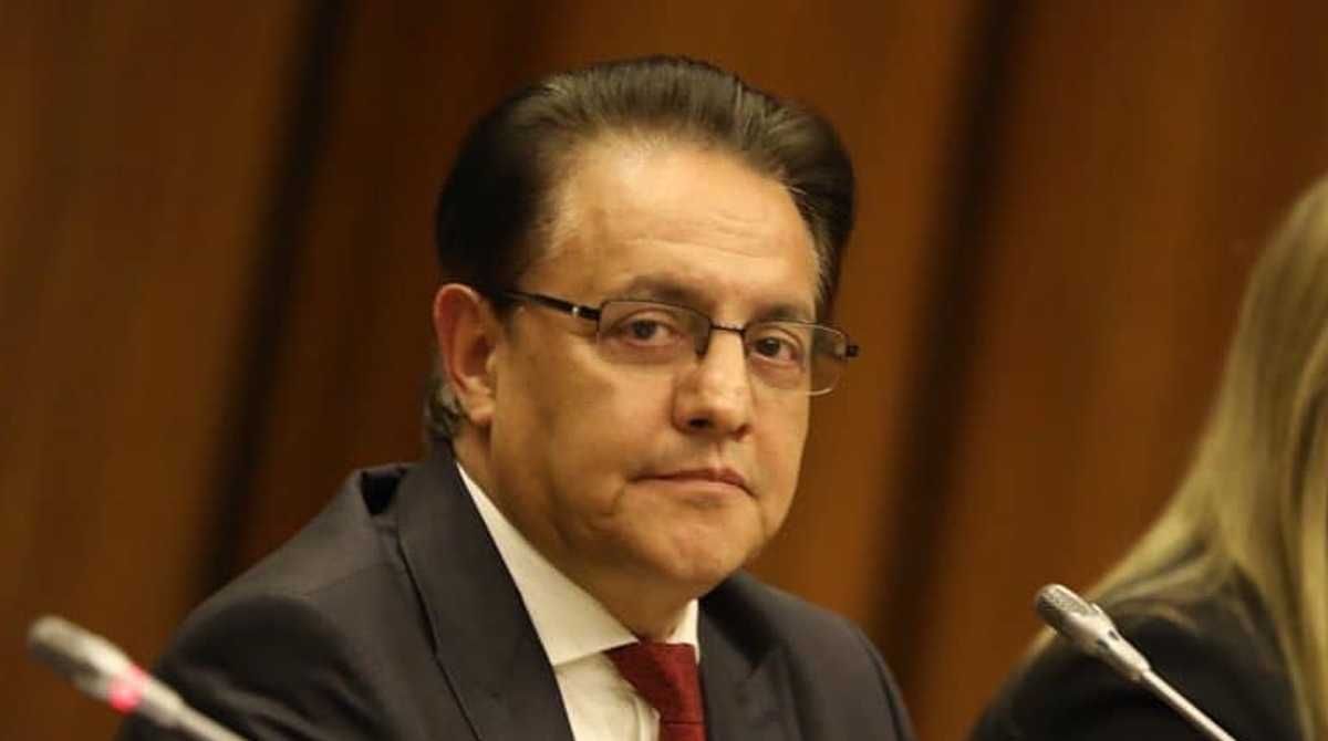 Villavicencio, de 59 años, fue baleado esta semana al salir de un encuentro con simpatizantes en un colegio de Quito. Villavicencio, de 59 años, fue baleado esta semana al salir de un encuentro con simpatizantes en un colegio de Quito.