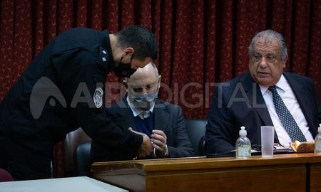 El médico enfrenta una posible pena de 8 años de prisión e inhabilitación para ejercer la profesión El médico enfrenta una posible pena de 8 años de prisión e inhabilitación para ejercer la profesión
