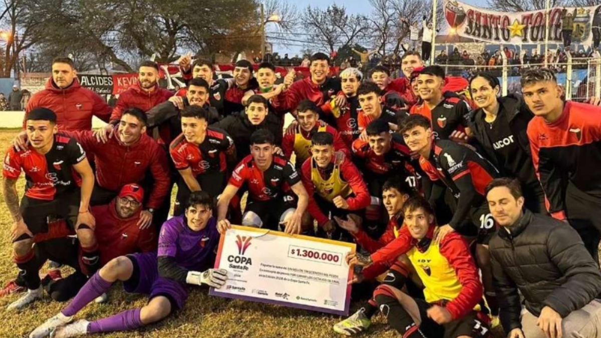 Colón venció a Peñarol de Rafaela y se metió en los cuartos de final de la Copa Santa Fe.