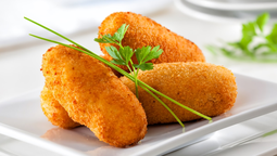 altText(Croquetas de papa en sartén: la receta crocante y fácil de hacer)}