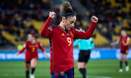 España goleó a Costa Rica y reafirmó su condición de candidata al título en el Mundial Femenino de la FIfa 2023. España goleó a Costa Rica y reafirmó su condición de candidata al título en el Mundial Femenino de la FIfa 2023.