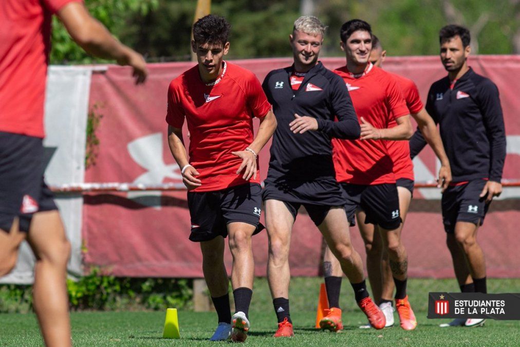 Zielinski cambiará el esquema y hará dos cambios para recibir a Huracán