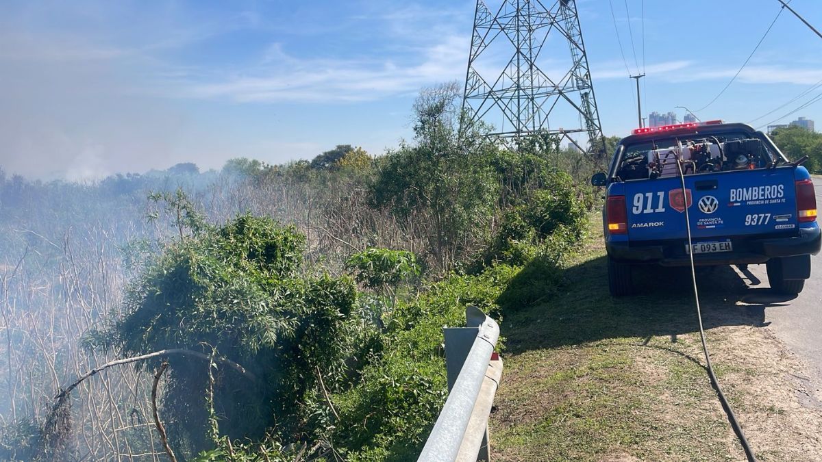Este tipo de casos de quema de pastizales aumentan durante el verano. Este tipo de casos de quema de pastizales aumentan durante el verano.
