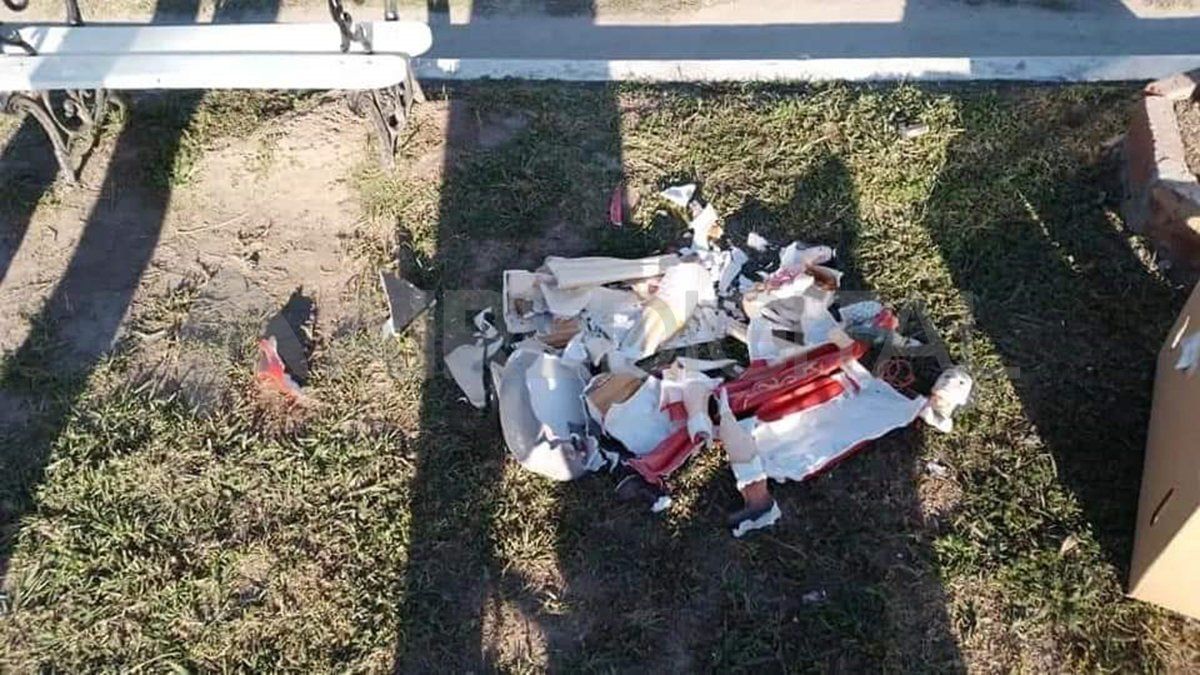 Imágenes católicas fueron destrozadas en Sauce Viejo.