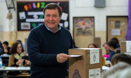 Juntos Somos Río Negro busca retener el poder de la mano del senador y exgobernador Alberto Weretilneck. Juntos Somos Río Negro busca retener el poder de la mano del senador y exgobernador Alberto Weretilneck.