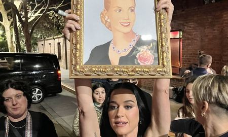 Katy Perry volvió a Buenos Aires y se mostró cercana con sus fanáticos antes de sus shows. Katy Perry volvió a Buenos Aires y se mostró cercana con sus fanáticos antes de sus shows.