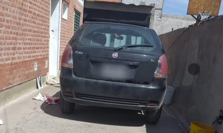 Tragedia en Chubut: no vio que su hija de 5 años se puso atrás del auto, la atropelló y murió Tragedia en Chubut: no vio que su hija de 5 años se puso atrás del auto, la atropelló y murió