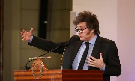 Aire de Santa Fe | Javier Milei.jpg