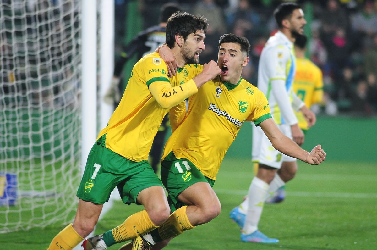 Defensa y Justicia se lo dio vuelta a Aldosivi con un hombre más y se afirmó en Sudamericana