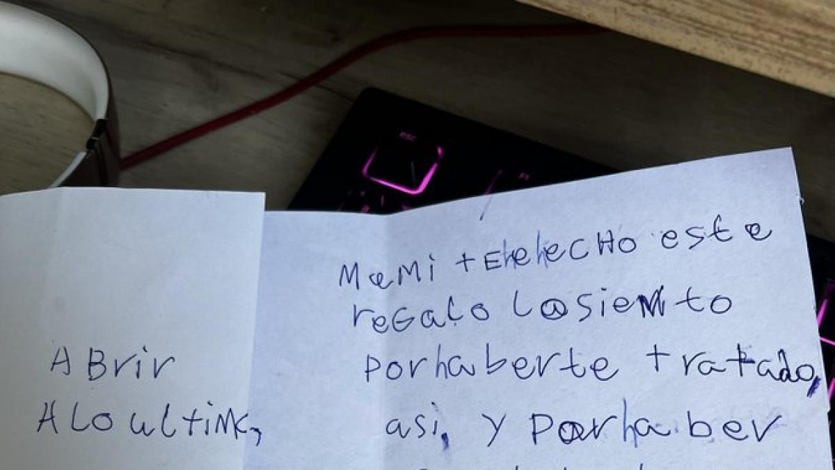 Fue regañado por su madre