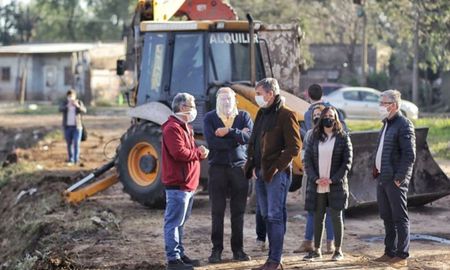 la municipalidad comienza los trabajos en el camino viejo a esperanza la municipalidad comienza los trabajos en el camino viejo a esperanza