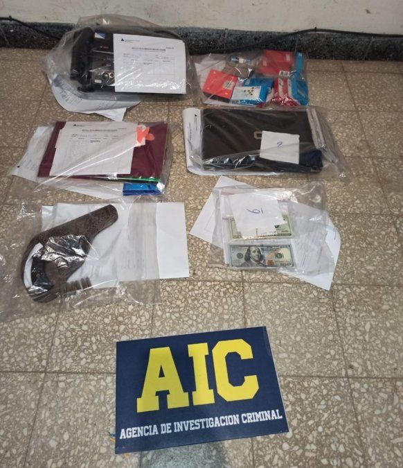 En los allanamientos se secuentraron elementos de interés para la causa