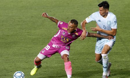 Arsenal recibe a Racing por la última fecha de la Copa Diego Maradona, con el objetivo de meterle presión a Unión y conseguir el pasaje a la Zona Campeonato. Arsenal recibe a Racing por la última fecha de la Copa Diego Maradona, con el objetivo de meterle presión a Unión y conseguir el pasaje a la Zona Campeonato.