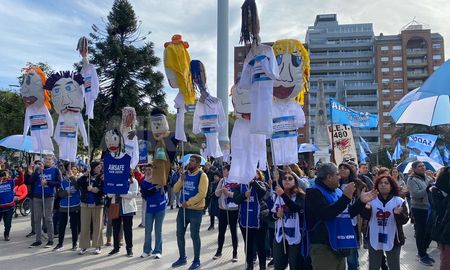 Los equipos legales de Amsafé ya trabajan en la presentación que se realizará en el ámbito paritario. Los equipos legales de Amsafé ya trabajan en la presentación que se realizará en el ámbito paritario.