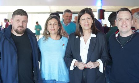 Pablo Pinotti junto a los diputados Varinia Drisun, Clara García y Joaquín Blanco. Pablo Pinotti junto a los diputados Varinia Drisun, Clara García y Joaquín Blanco.