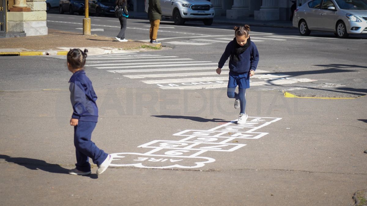 En los chicos aprender tiene que ver con el deseo de conectarse con el mundo, investigar y conocer. En los chicos aprender tiene que ver con el deseo de conectarse con el mundo, investigar y conocer.