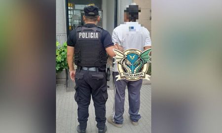 Este viernes a la madrugada un hombre de 48 años fue aprehendido. Este viernes a la madrugada un hombre de 48 años fue aprehendido.