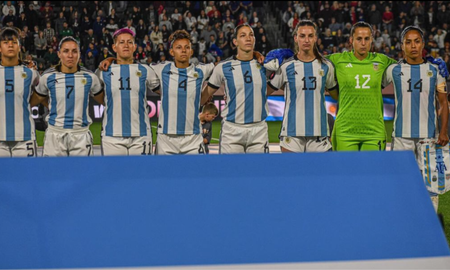 Renunciaron tres jugadoras de la Selección Argentina y criticaron duramente a la AFA. Renunciaron tres jugadoras de la Selección Argentina y criticaron duramente a la AFA.