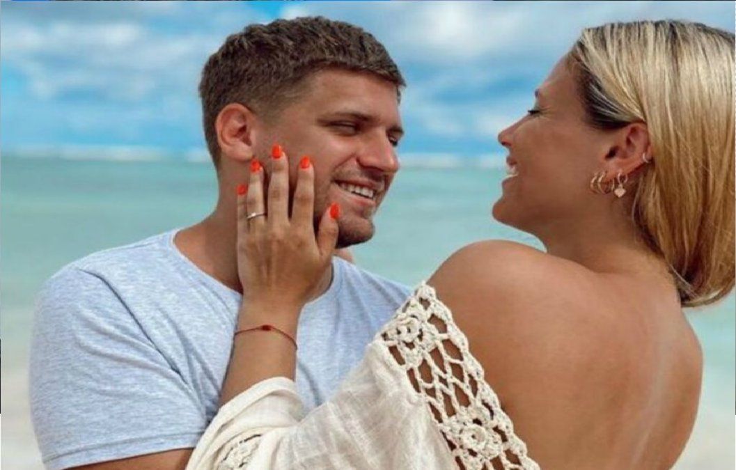 Barby Vélez se sacó el anillo