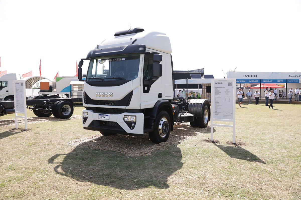 IVECO volvió una vez más a Expoagro, la exposición agroindustrial más destacada de la región. IVECO volvió una vez más a Expoagro, la exposición agroindustrial más destacada de la región.