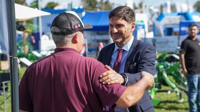 En Expoagro, Maximiliano Pullaro reclamó bajar retenciones y advirtió por la situación de la clase media