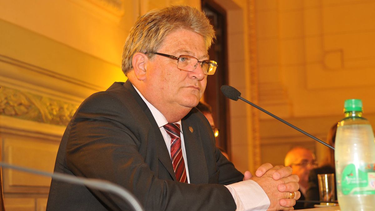 Carlos Fascendini encabezó la reunión de este miércoles entre representantes de la UCR santafesina y Alfredo Cornejo