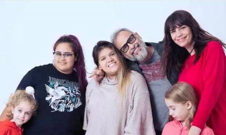 Romina Pereiro habló sobre la familia que formó junto a Jorge Rial. Romina Pereiro habló sobre la familia que formó junto a Jorge Rial.