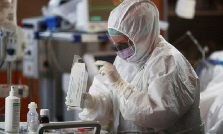 Coronavirus (REUTERS/Guglielmo Mangiapane) Coronavirus (REUTERS/Guglielmo Mangiapane)