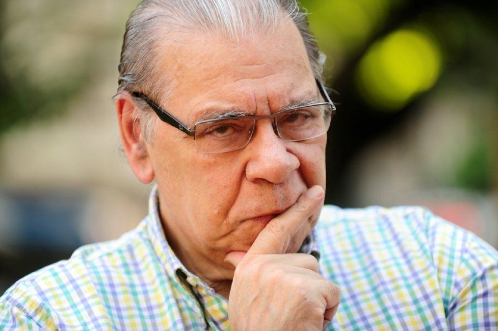 Enrique Pinti rechazó vacunarse antes de tiempo.