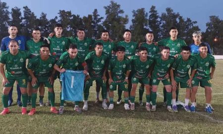 Atlético Tostado goleó y está en cuartos de la Copa Federación. Foto: Instagram CAT. Atlético Tostado goleó y está en cuartos de la Copa Federación. Foto: Instagram CAT.
