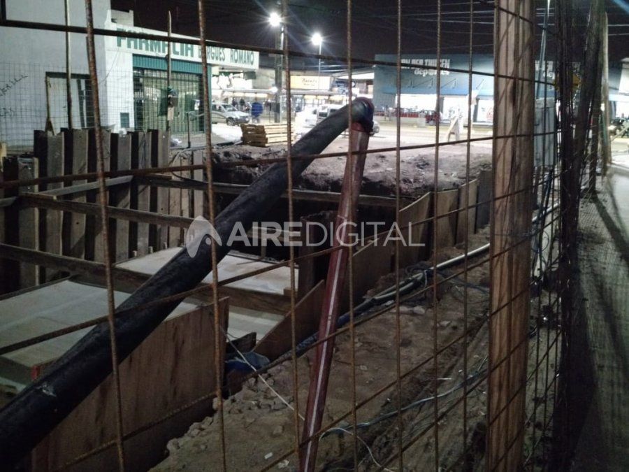 Vecinos molestos por la falta de continuidad del desagüe Espora