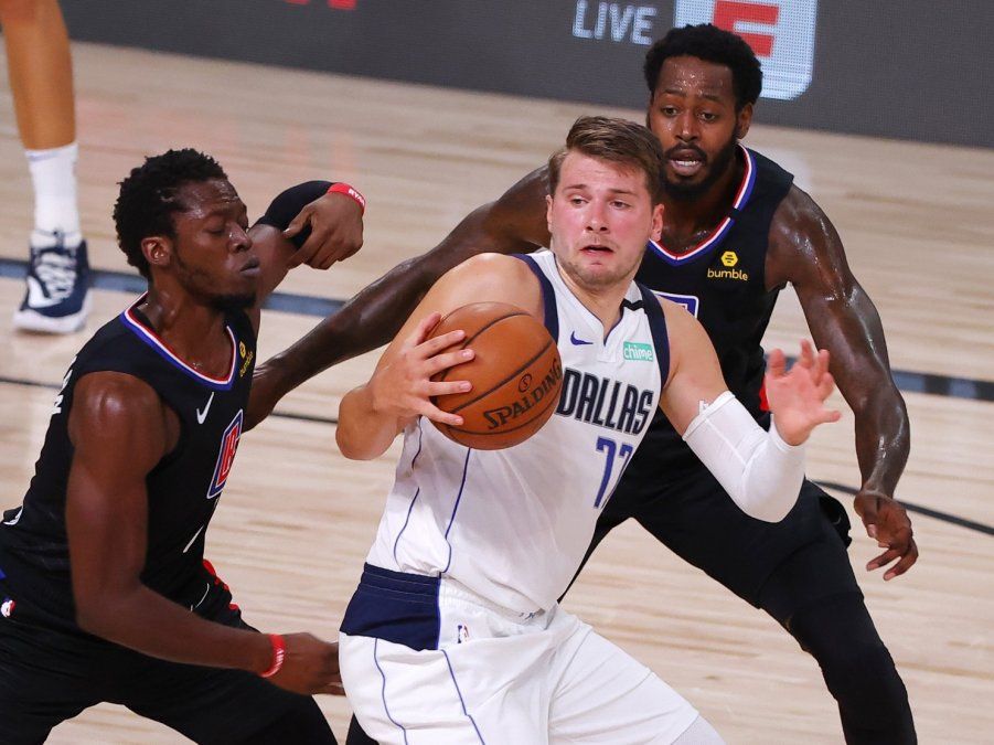 A pesar de una actuación brillante de Luka Doncic