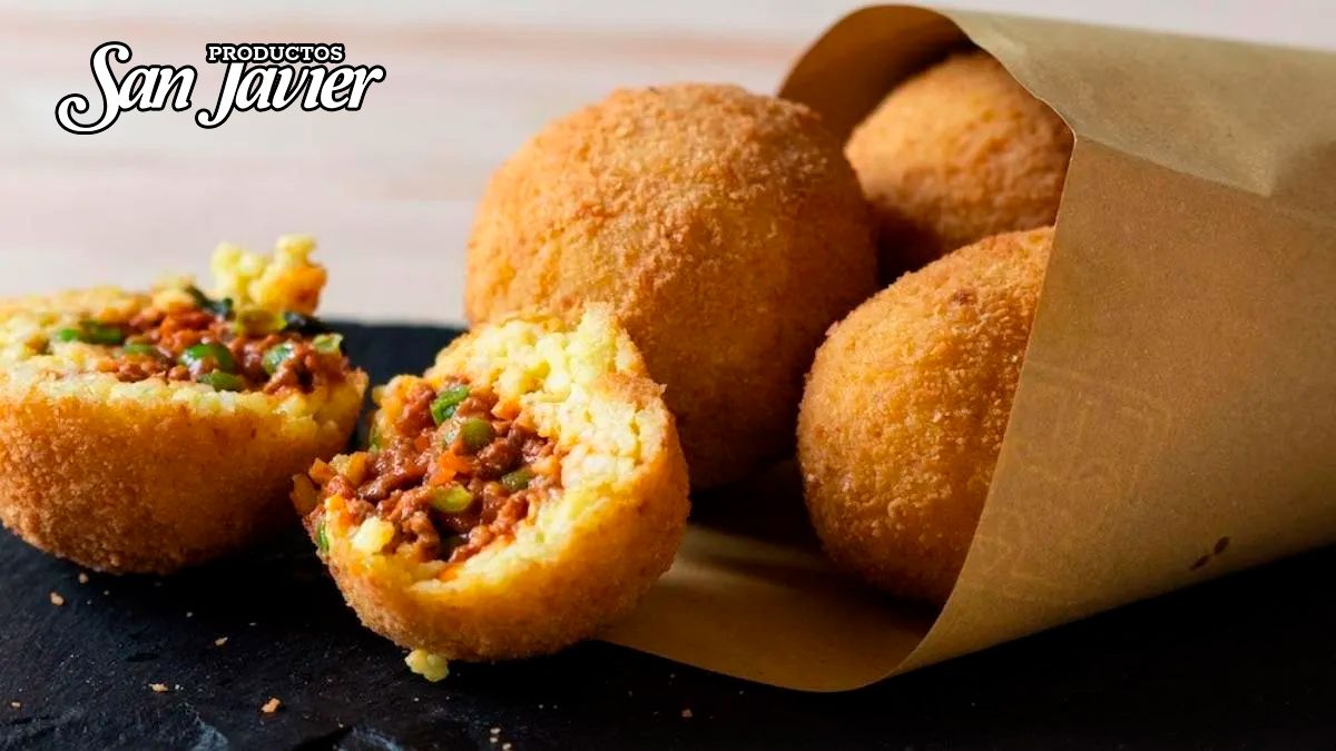 Los arancini de arroz son deliciosos y fáciles de hacer en casa.