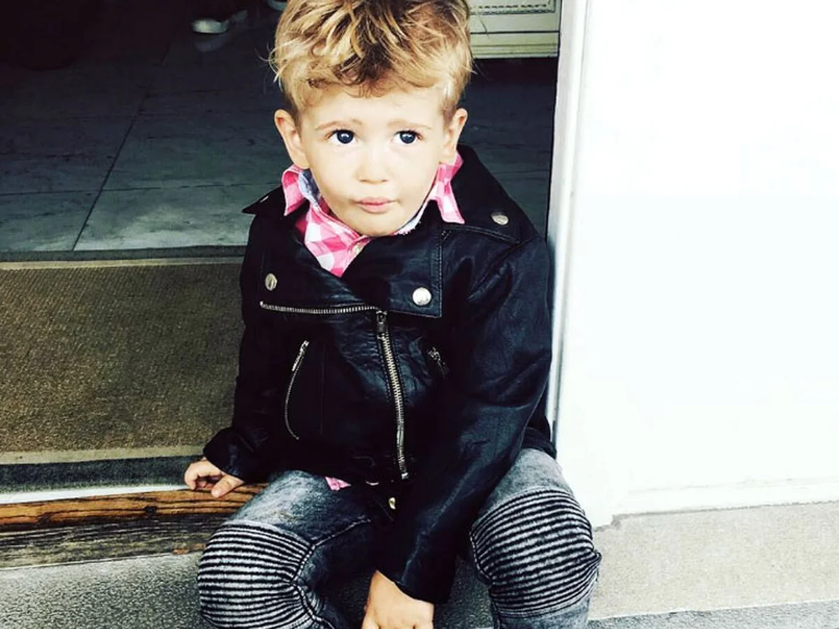 Noah Bublé hijo de Luisana Lopilato y Michael Bublé. Noah Bublé hijo de Luisana Lopilato y Michael Bublé.