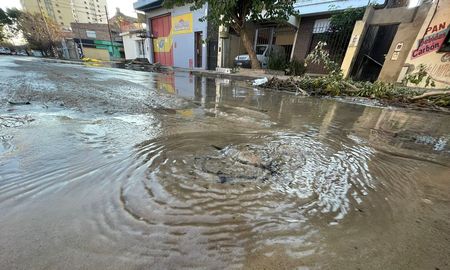 Barrio Roma: gran pérdida de agua Barrio Roma: gran pérdida de agua