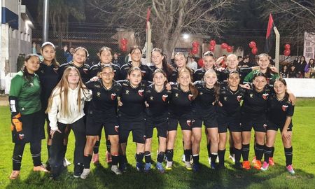 Colón es el campeón en el Sub 16 femenino Colón es el campeón en el Sub 16 femenino