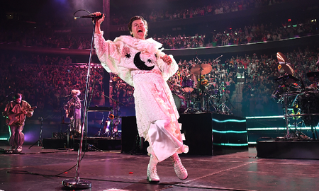 Harry Styles homenajeó un cantando de Britney Spears Toxic Harry Styles homenajeó un cantando de Britney Spears Toxic