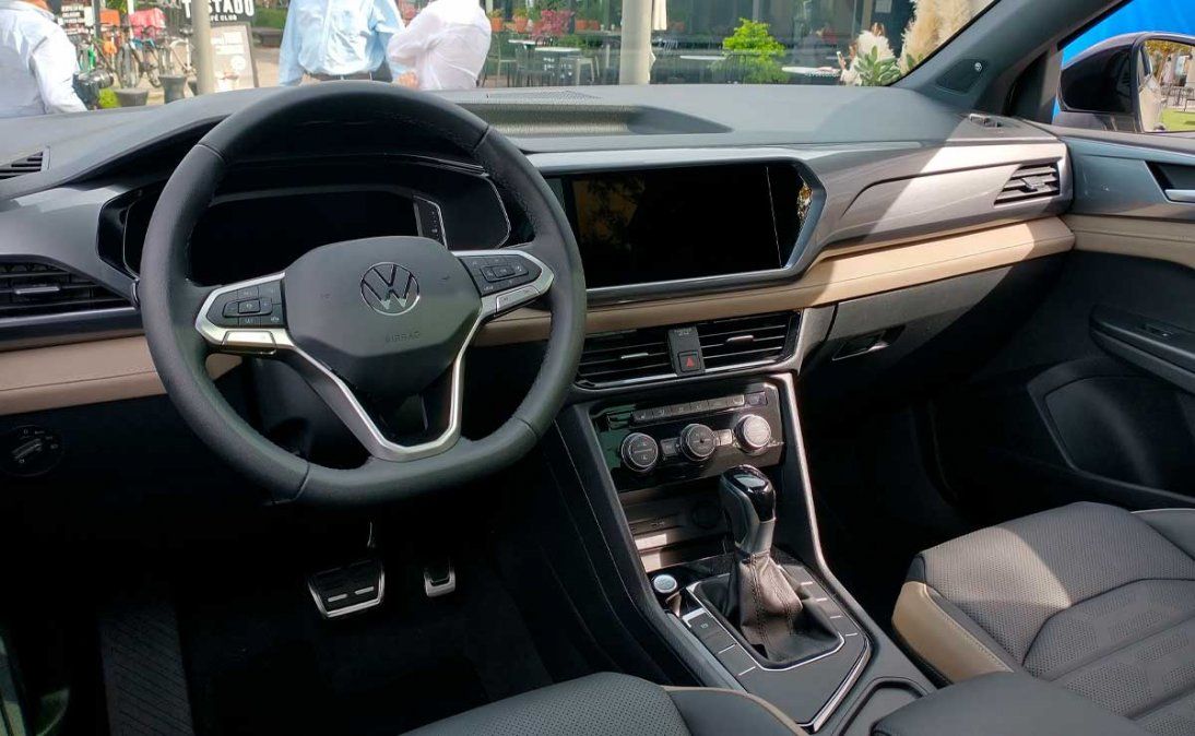 Volkswagen Taos 2021 | Interior.